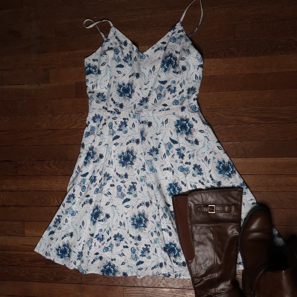GAP Light Blue & White Flower Dress (size S)